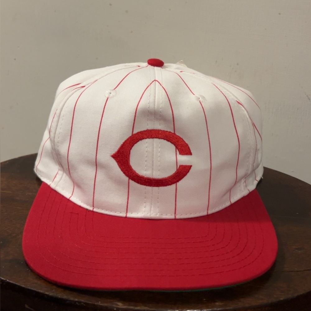 NWT Vintage Cincinnati Reds Pinstripe Snapback MLB Baseball Cap
